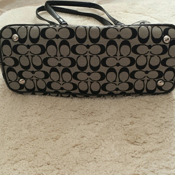 NWOT Coach purse - Picture 2 of 8
